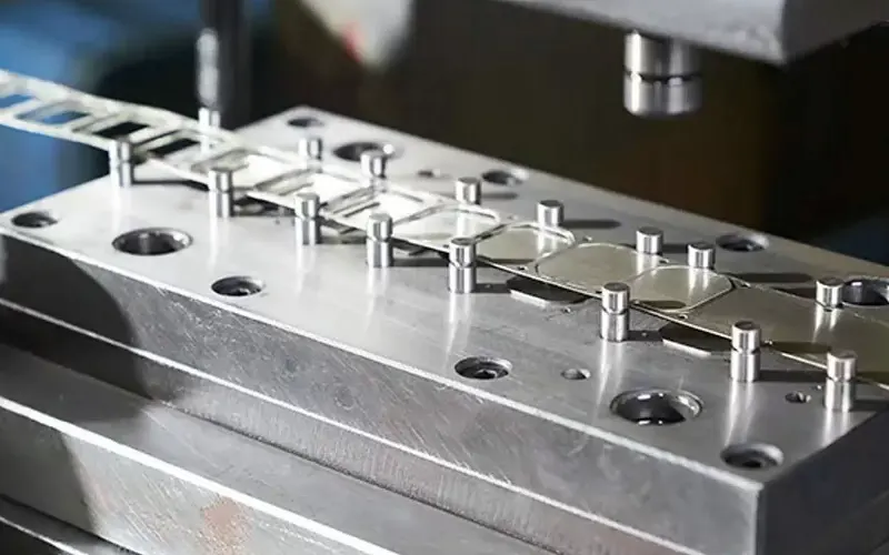 What equipment is used for stamping? What equipment is used for stamping?